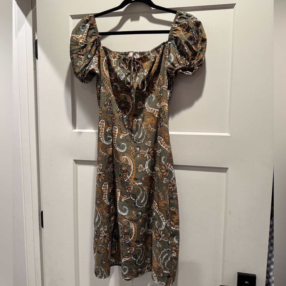 EUC Olive Green Paisley Smocked Peasant Midi Dress